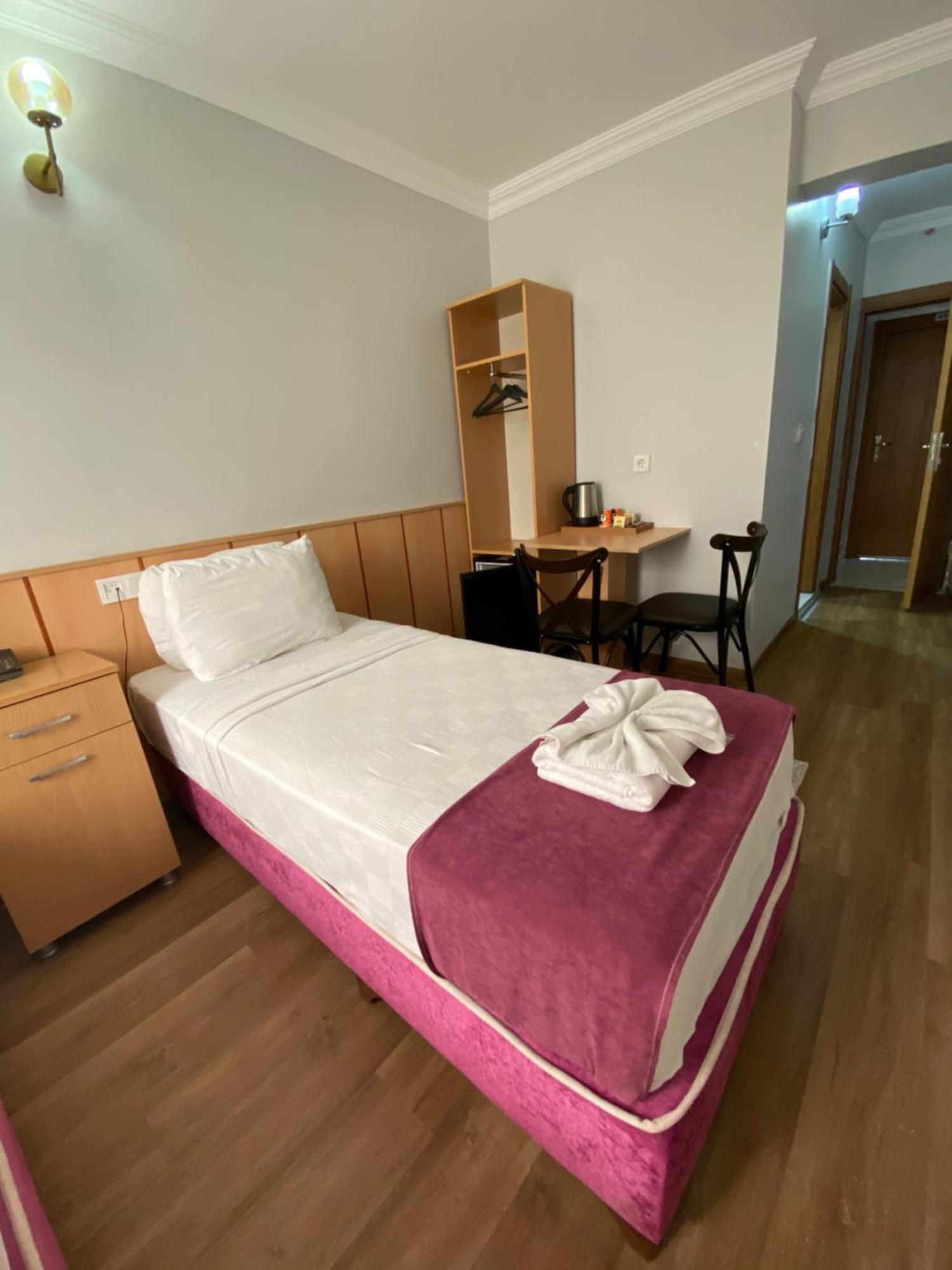 Hotel Oezsefa Стамбул Экстерьер фото